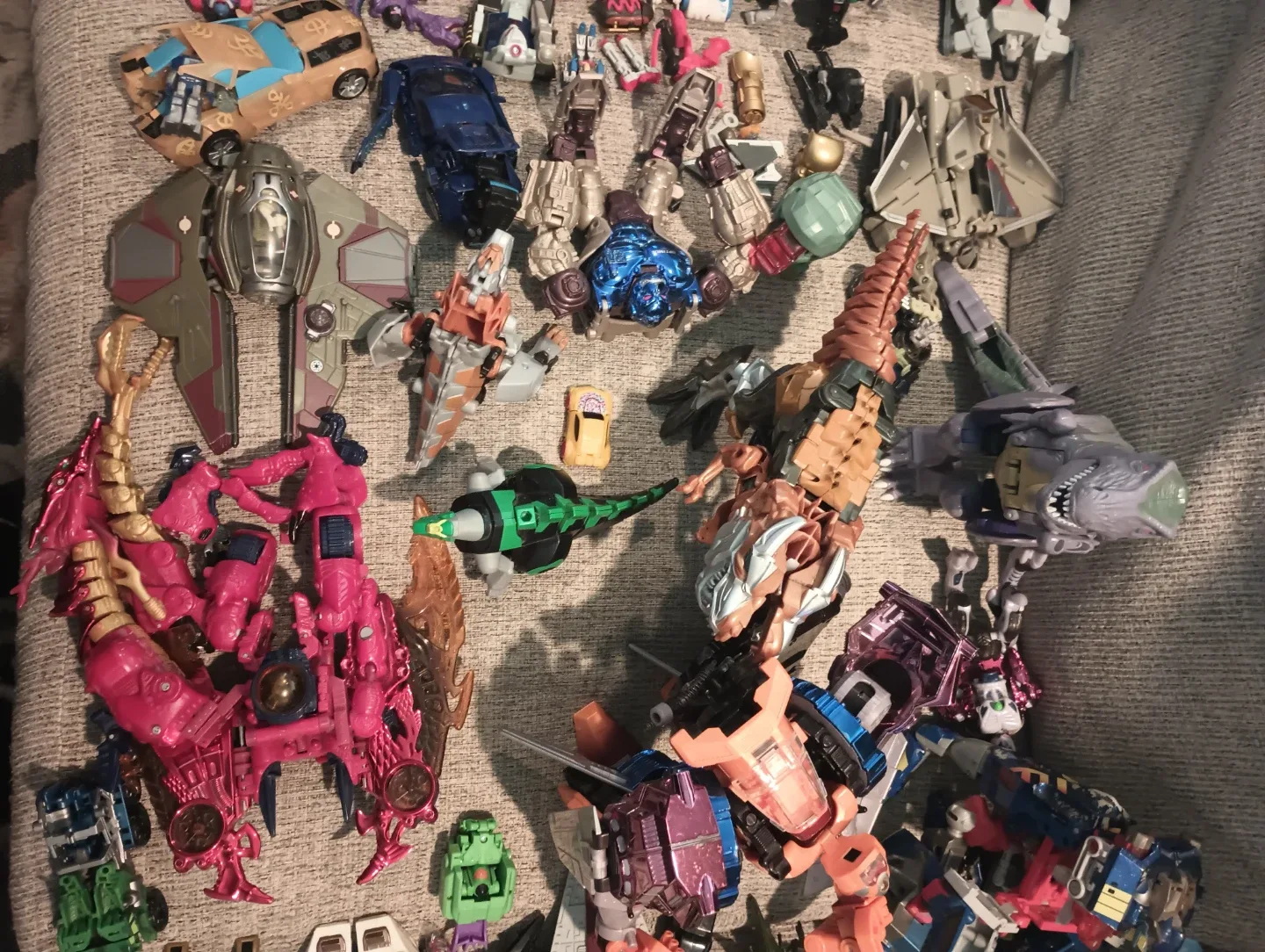 Lot of Transformers Action Figures - photo 4