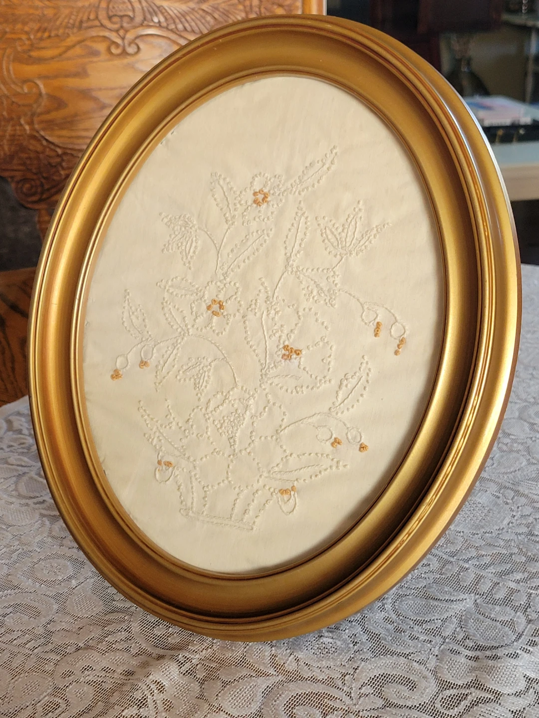 Vintage Oval Picture Frame with Floral Embroidery. Art