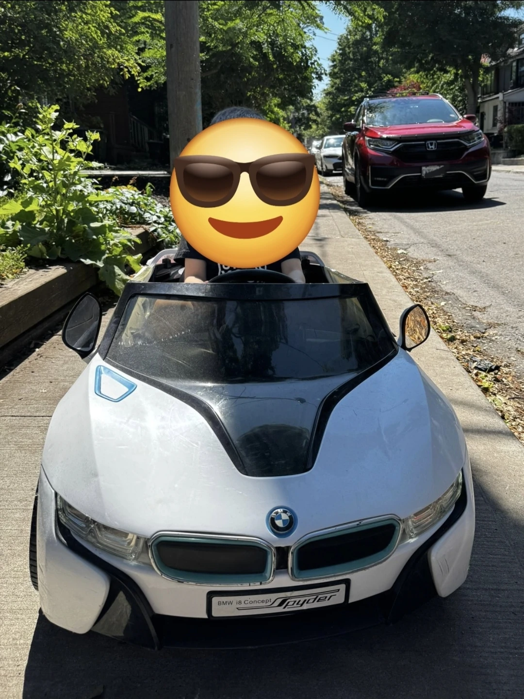 Kids Ride-On BMW i8 6-Volt White - photo 2