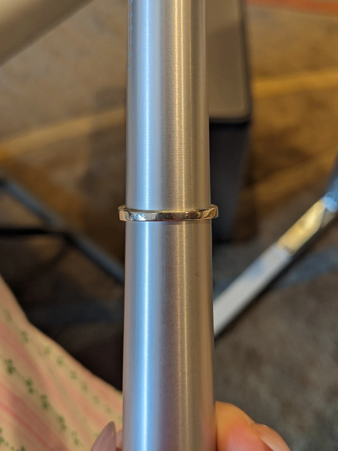 Size 8 Sterling Silver Bow Ring with Sparkly Details - photo 4