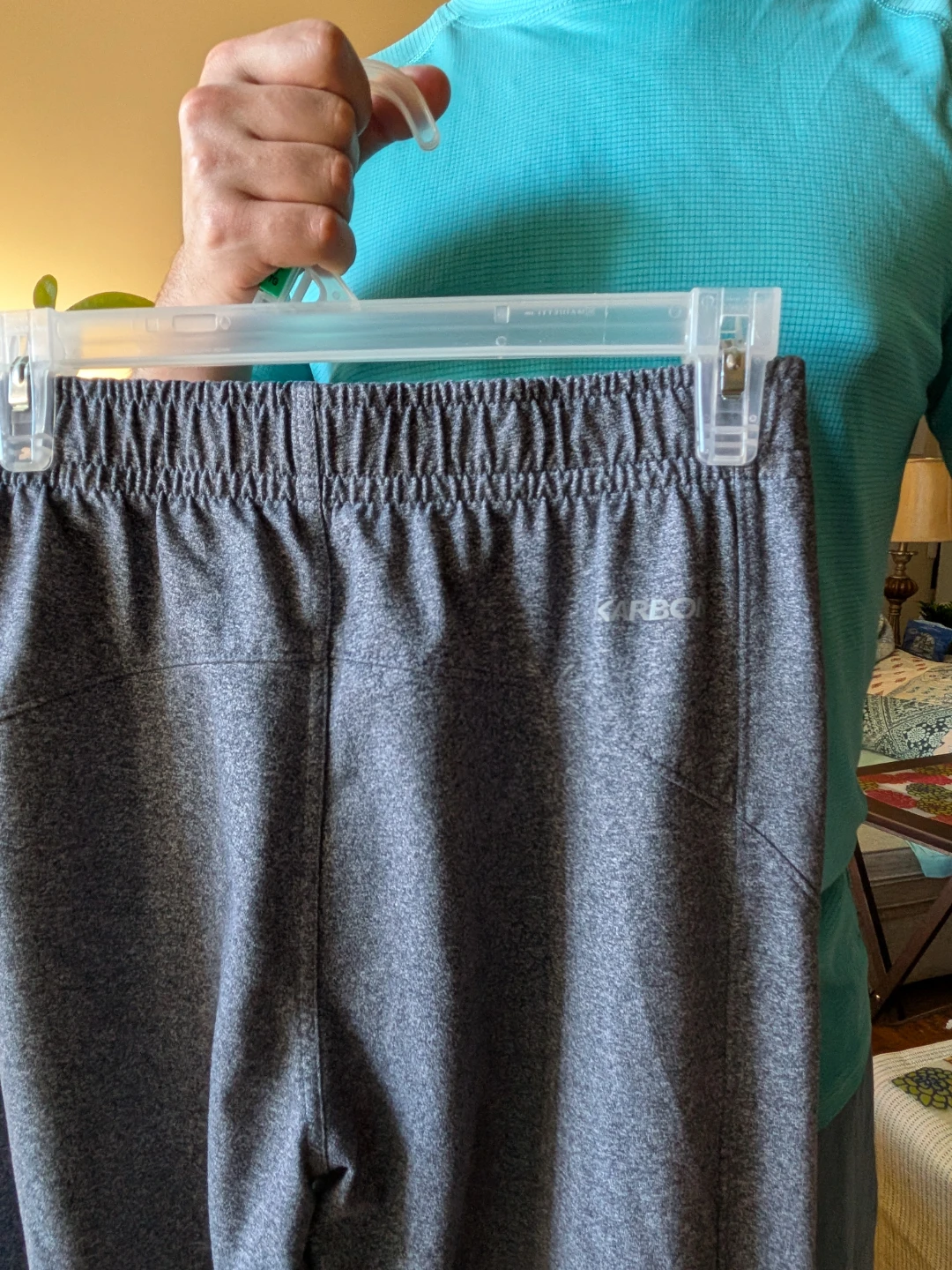 Pantalons de sport gris KARBON