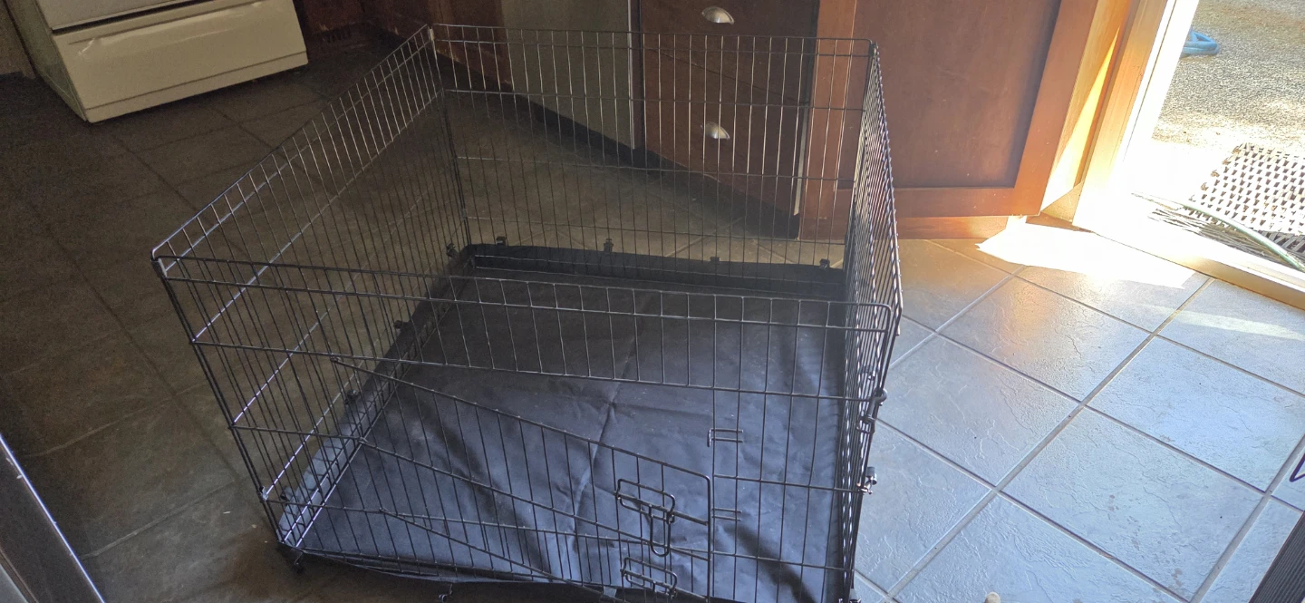 Black Wire Portable Dog pet pen with water proof  canvas Tray