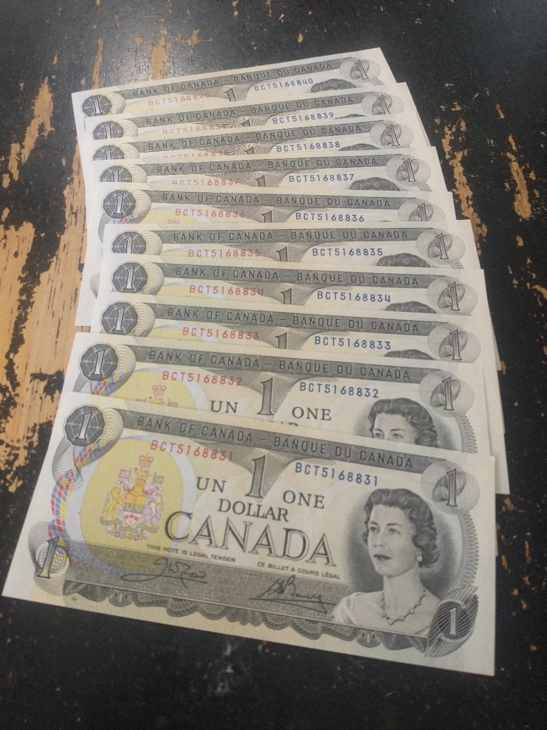 1973 Canada uncirculated $1 ten consecutive banknotes ends ~8884
