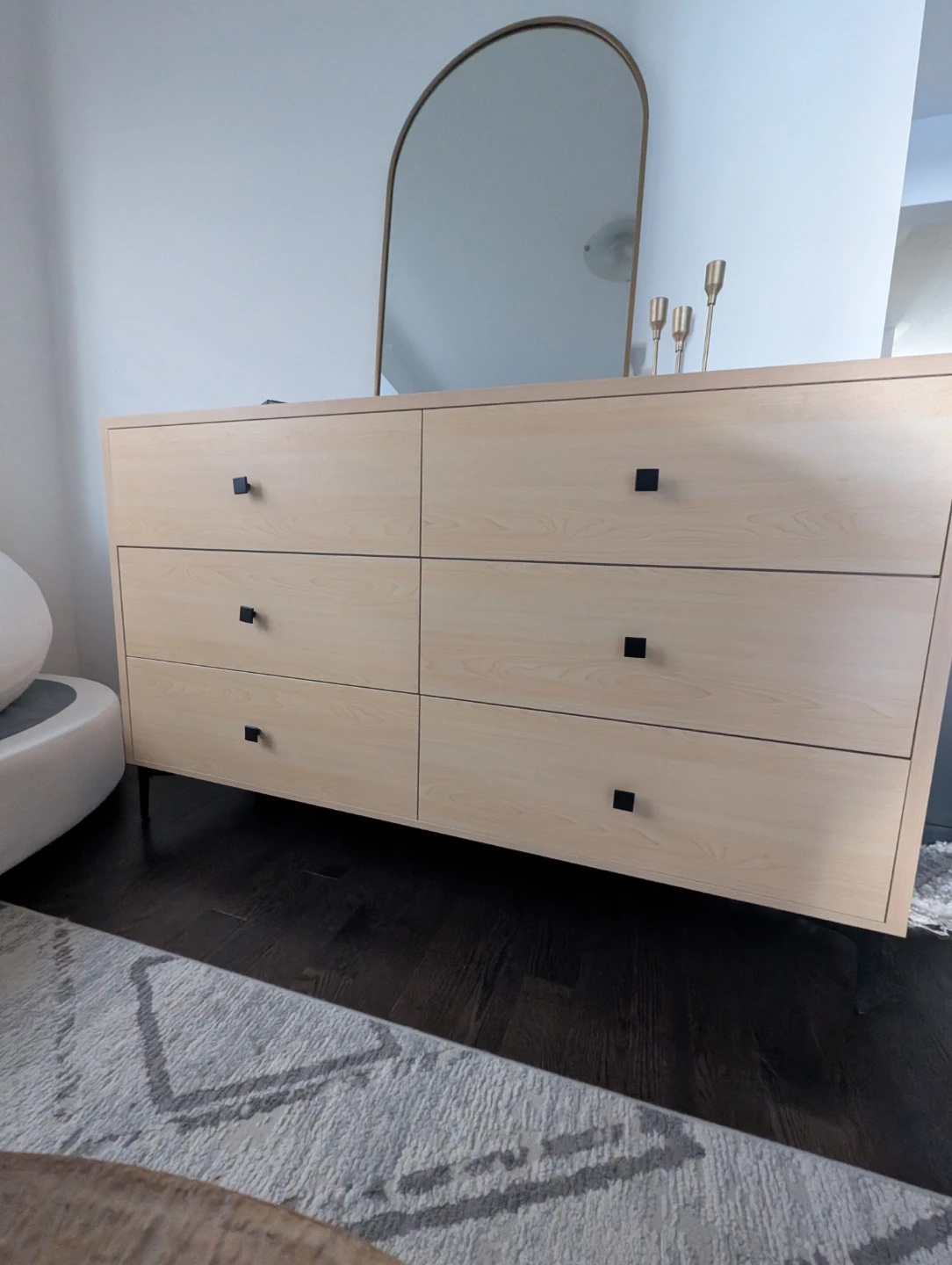 Light Wood Dresser with 6 Drawers