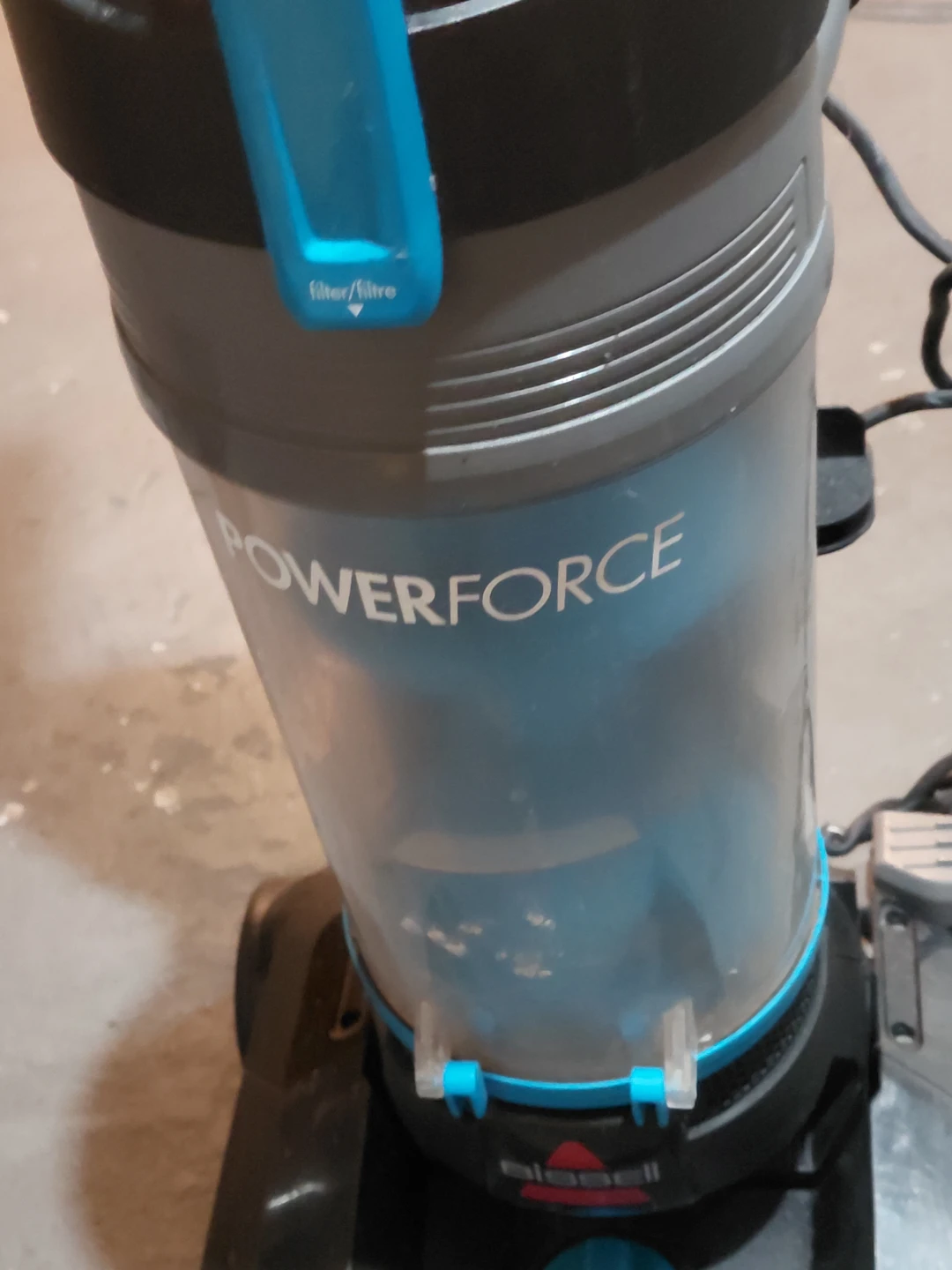 Bissell PowerForce Vacuum Cleaner - photo 4