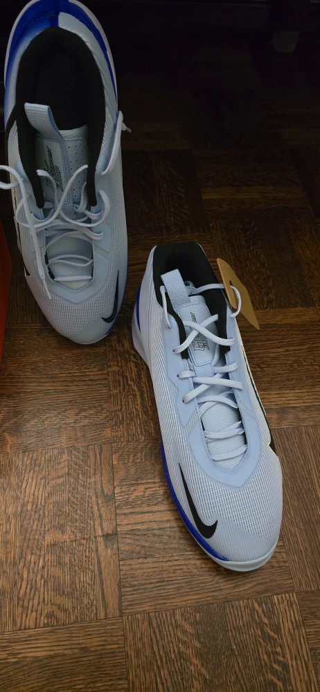 Nike G.T. Jump Academy Basketball Shoes - photo 3
