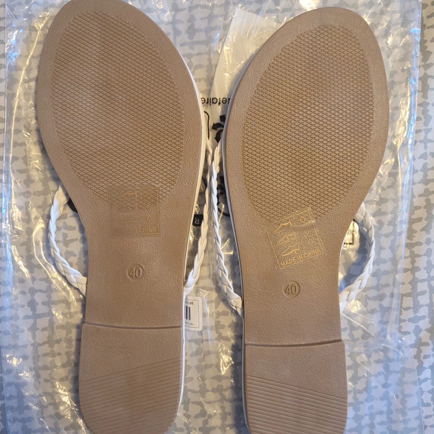 White Braided Flip Flops Size 40 - photo 2