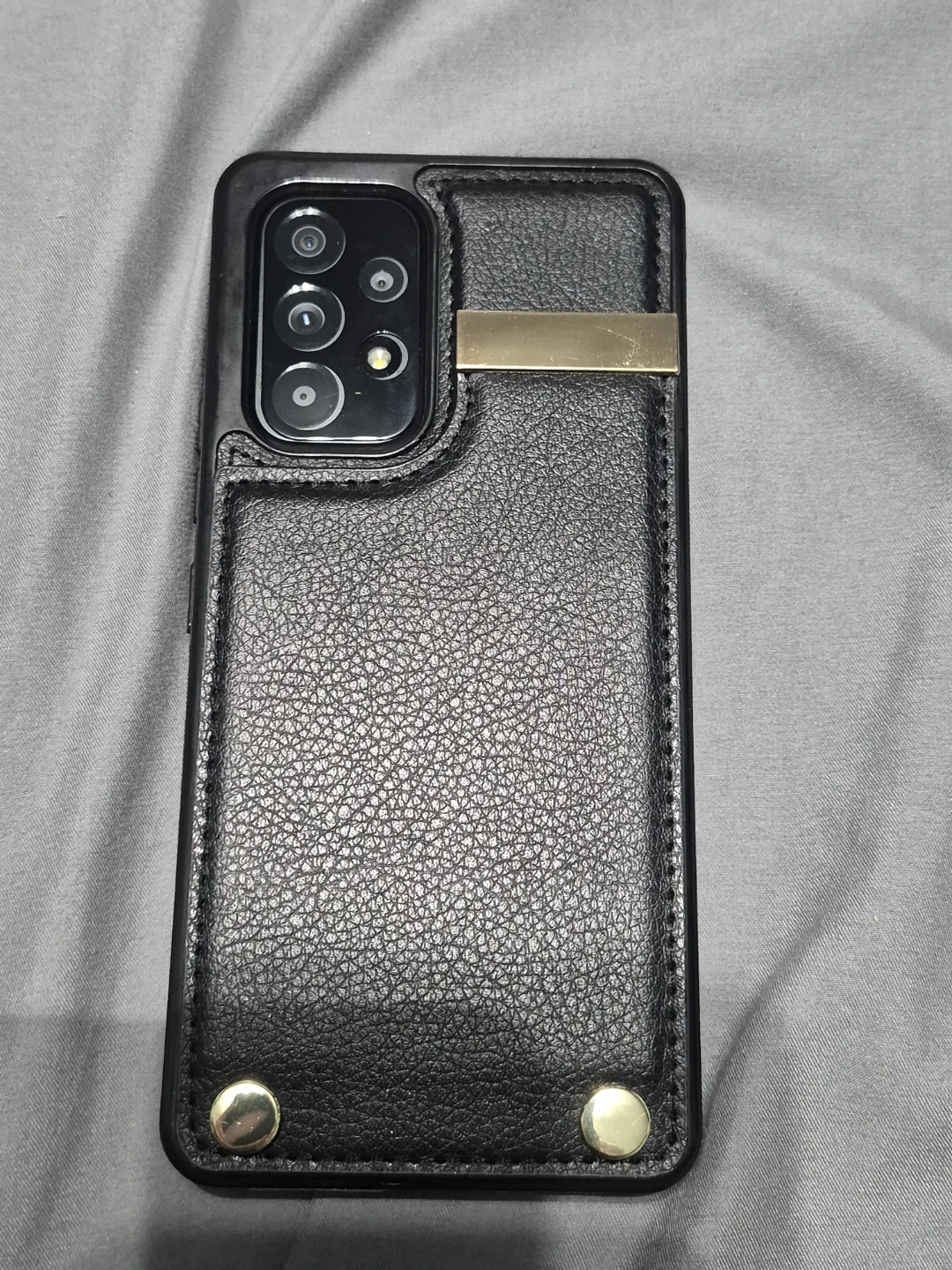 Samsung Galaxy A53 5G Phone with 7 Cases - photo 4