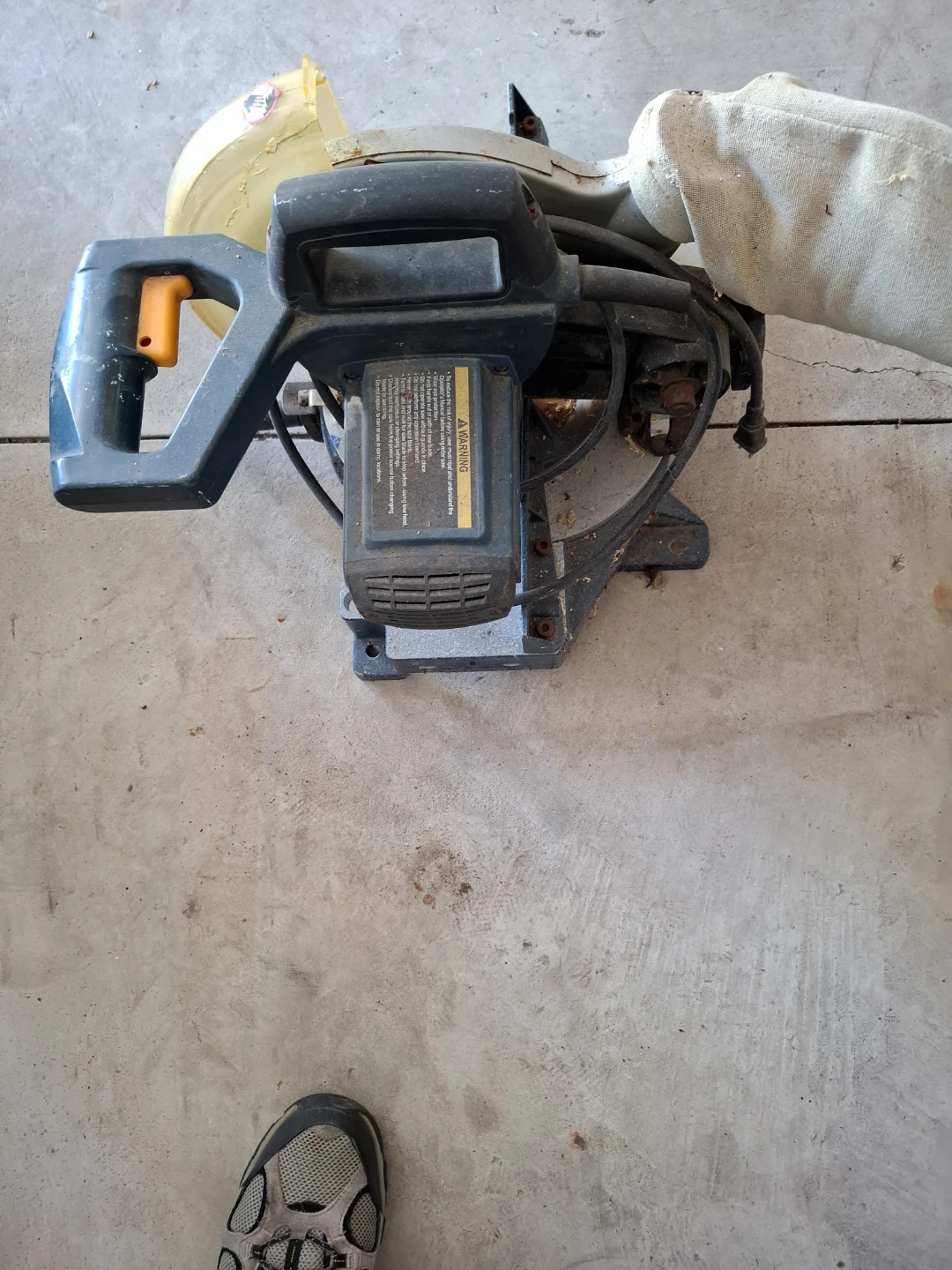 Ryobi Compound Miter Saw - photo 2