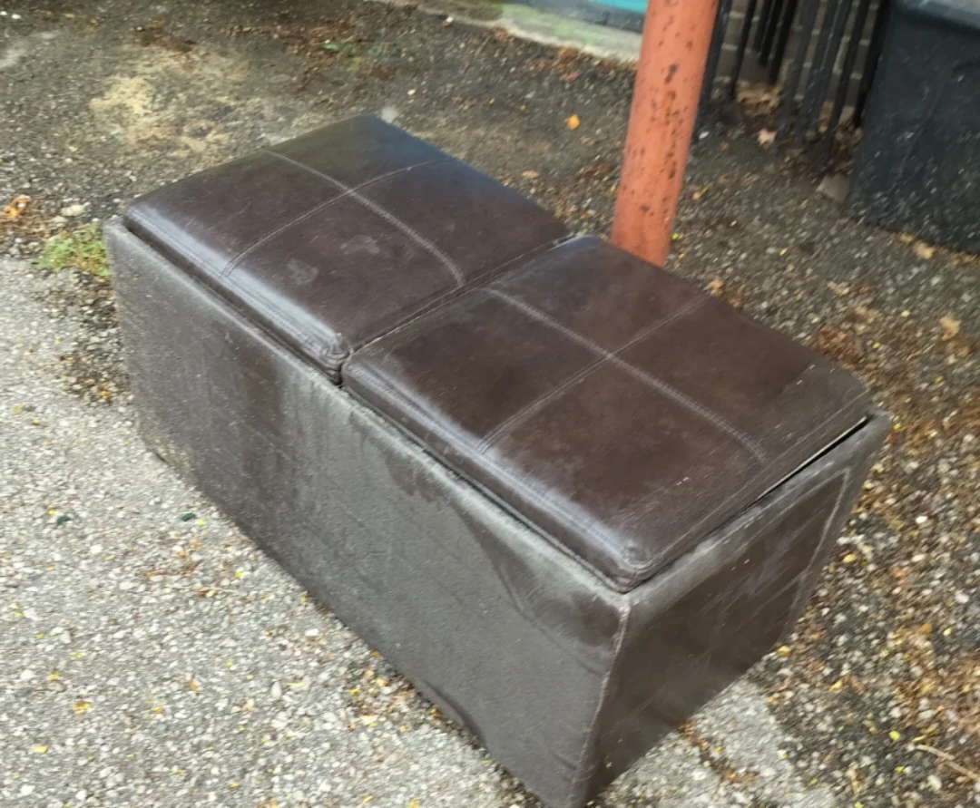 Storage Ottoman Bench with Lift-Top Trays