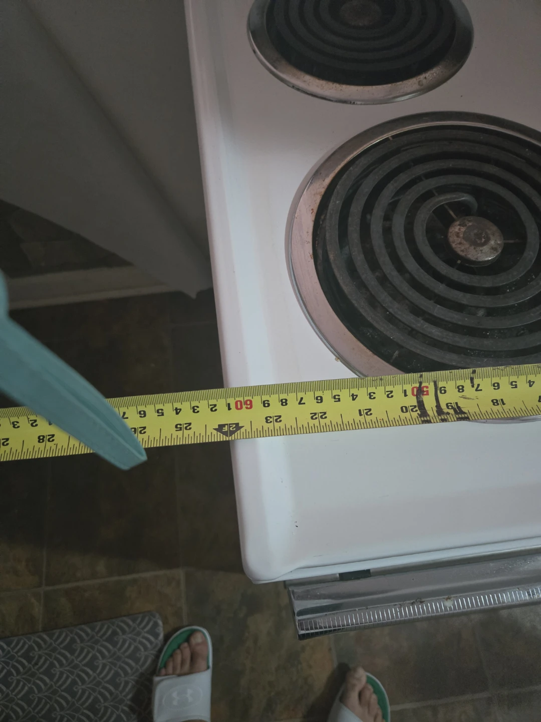 Admiral White Electric Stove Top with 4 Burners - photo 3