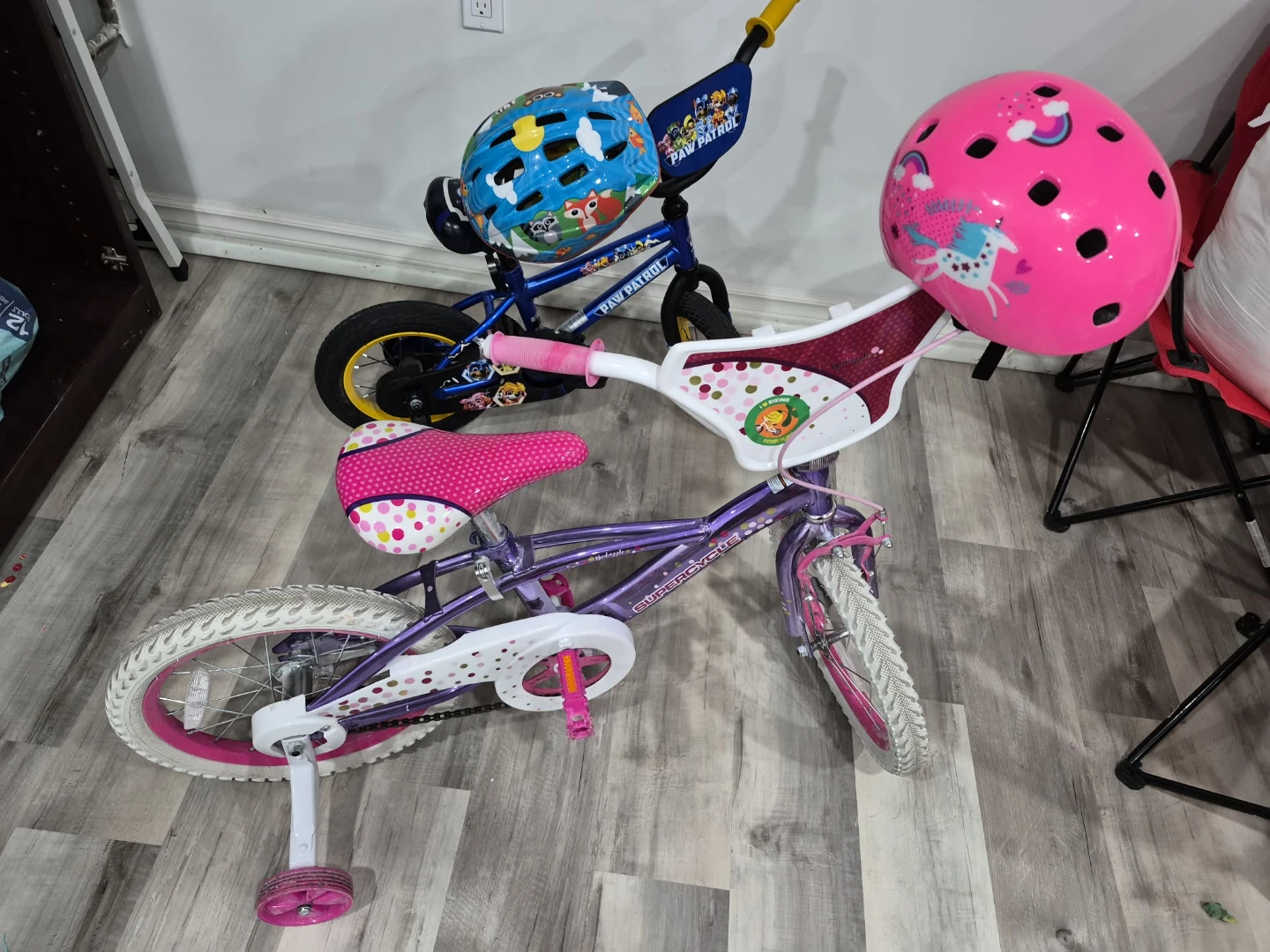 Kids Purple Supercycle Bike with Pink Unicorn Helmet
