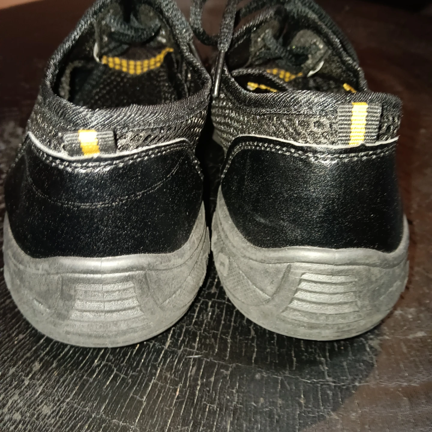 Black Mesh Sport Shoes sz 8 women's - photo 3