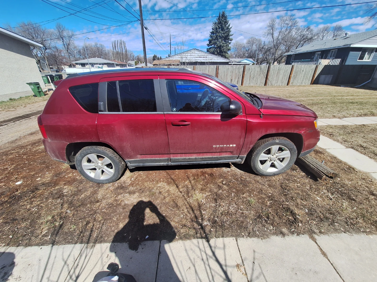 Red Jeep Compass - photo 3