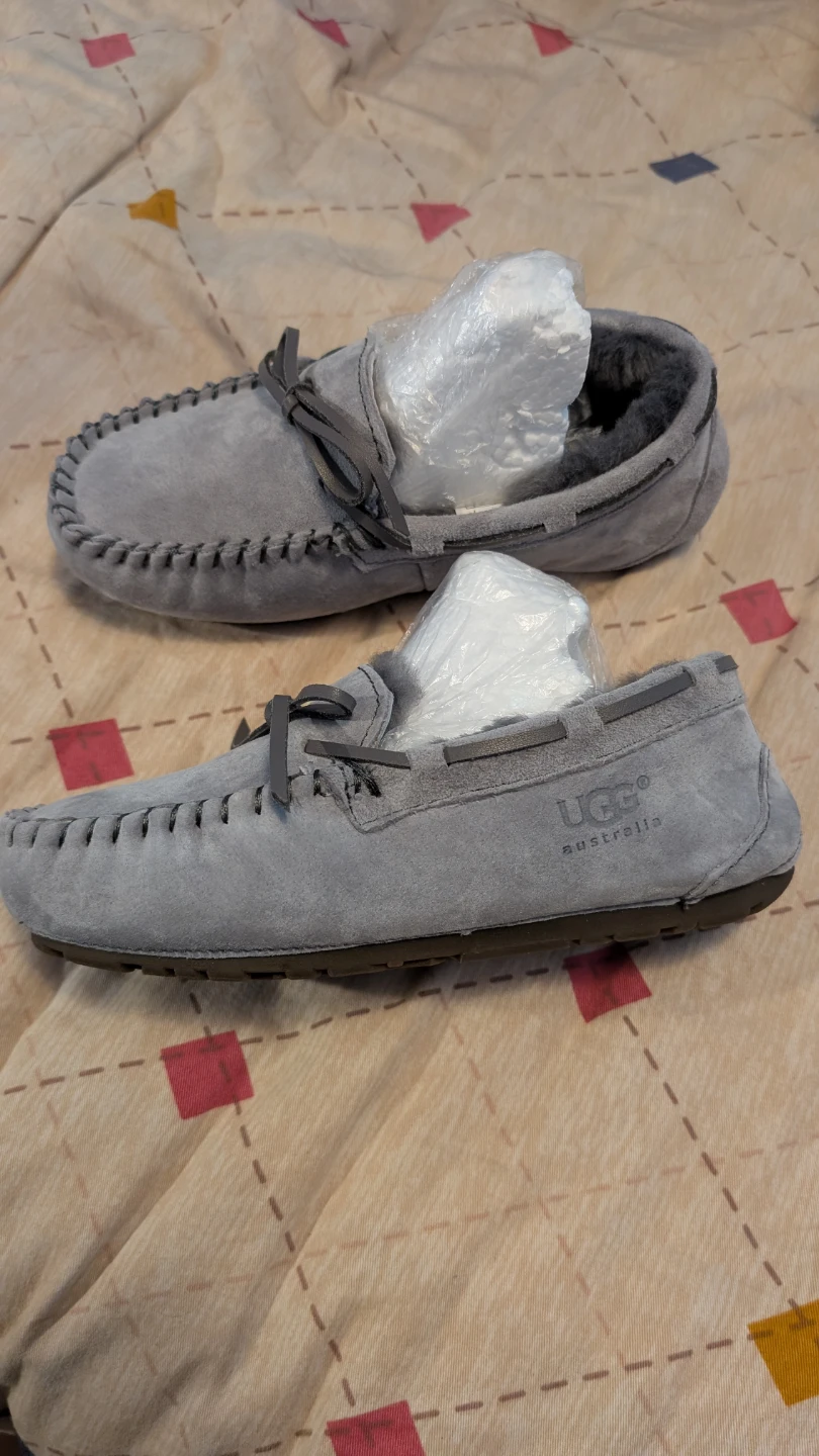 New UGG Australia Grey Suede Moccasin Slippers - Size US 4 - photo 2