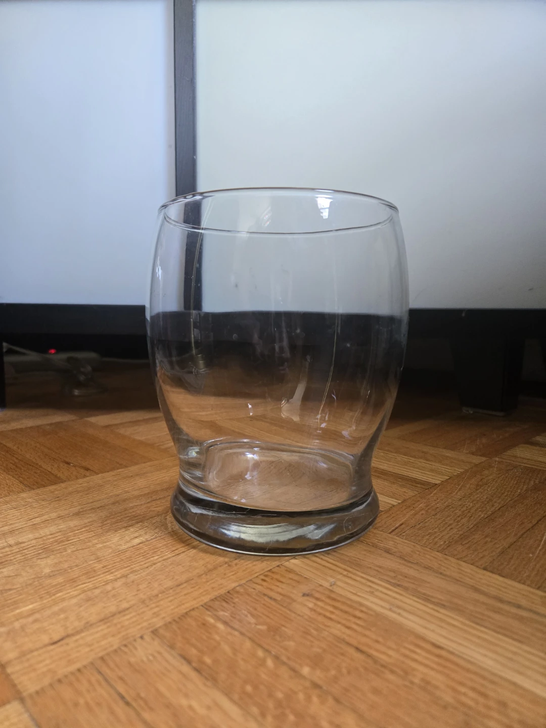 Glass Vase 17 x 13 cm