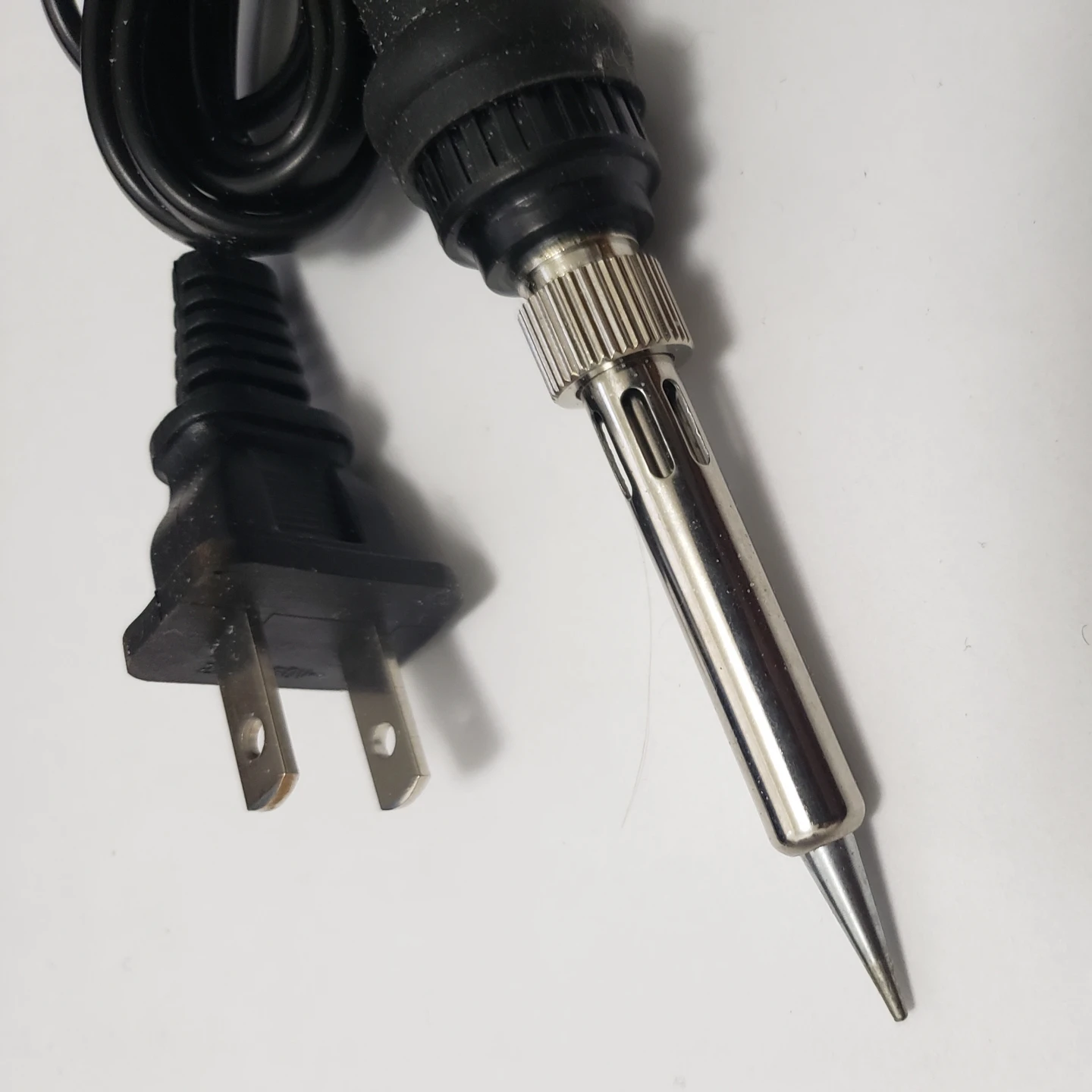 Adjustable Temperature Soldering Iron - 60W, 110V - photo 3
