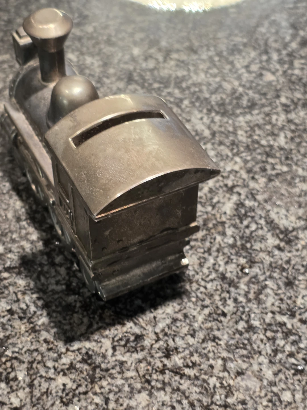 Godinger silver-plated metal train money bank - photo 2