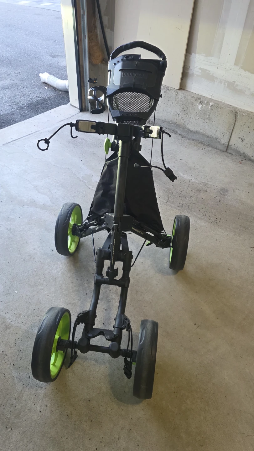 Great condition CaddyTek Golf Push Cart