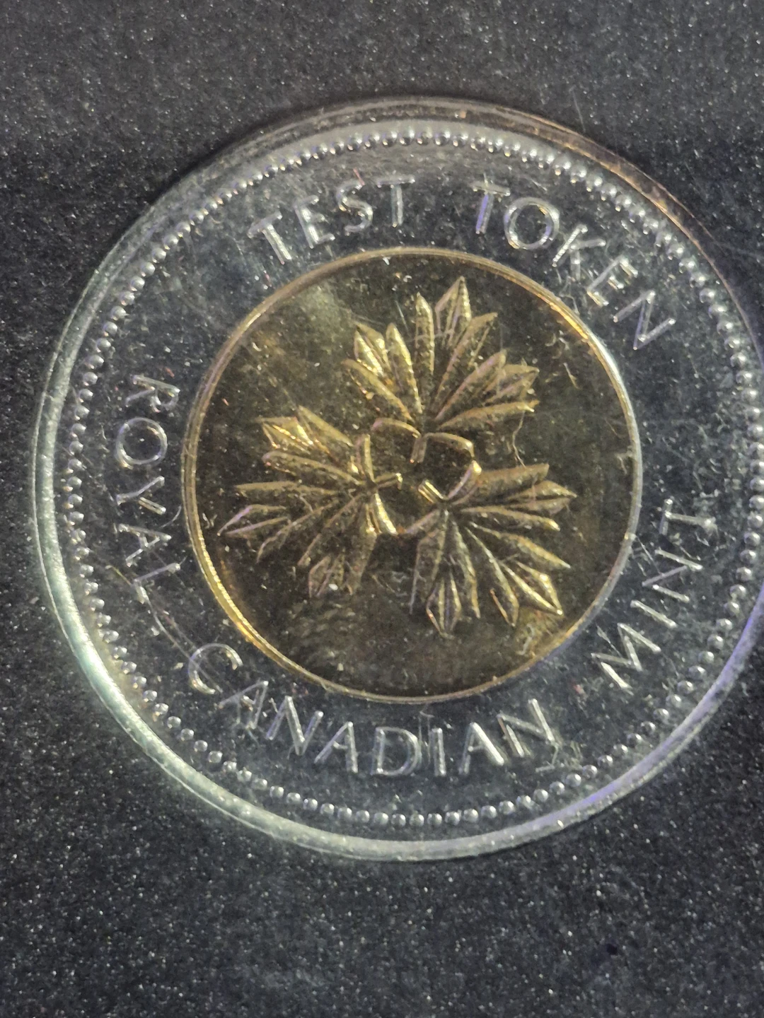 Royal Canadian Mint Bi-metallic Test Token - photo 2