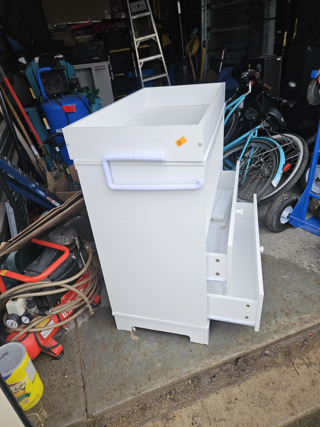 White Changing Table with Drawers - photo 3