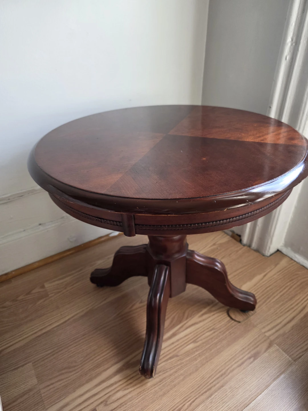 Round Wood Accent Table - photo 4