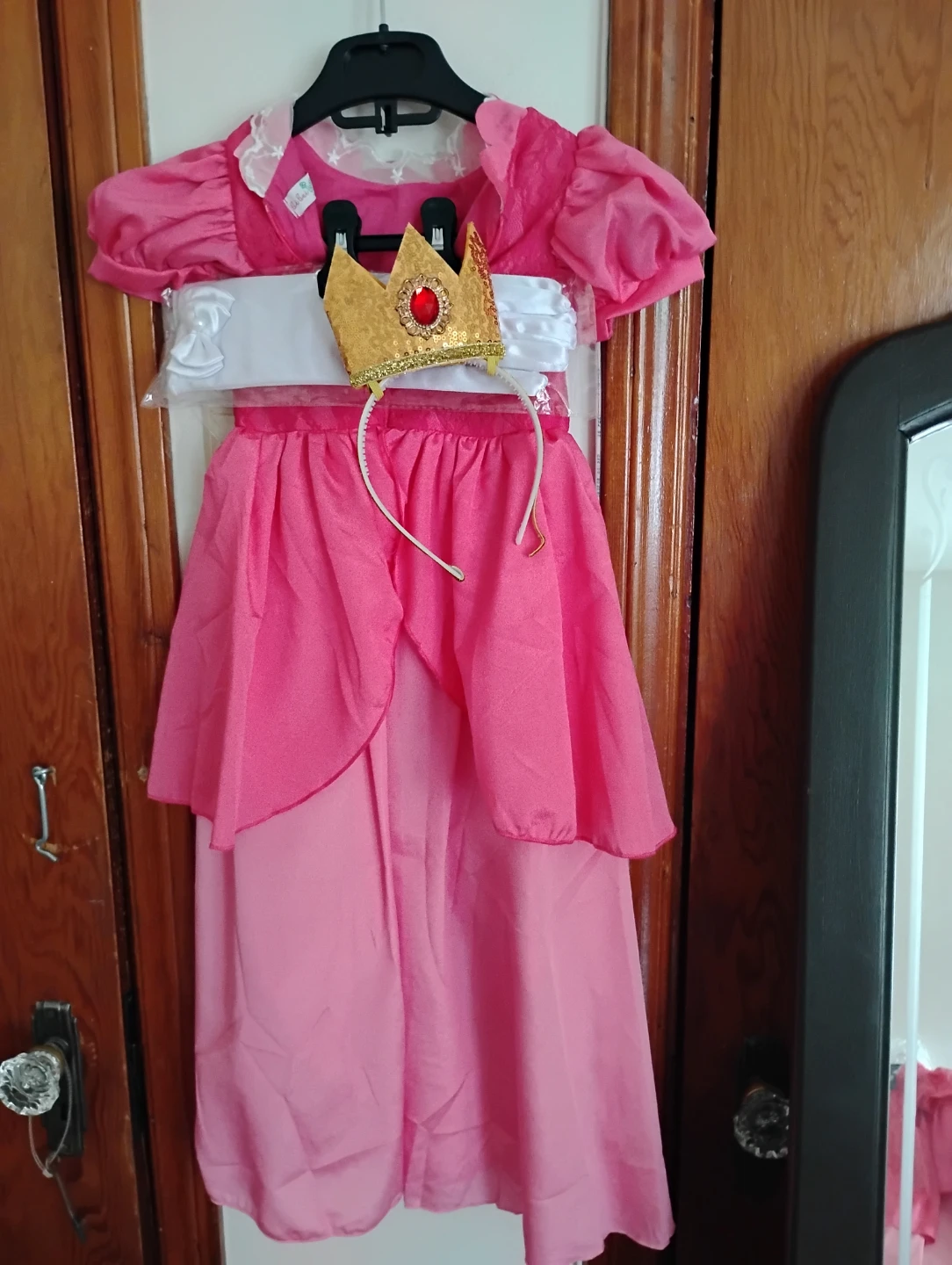 Princess Costume with Crown and Gloves - photo 4