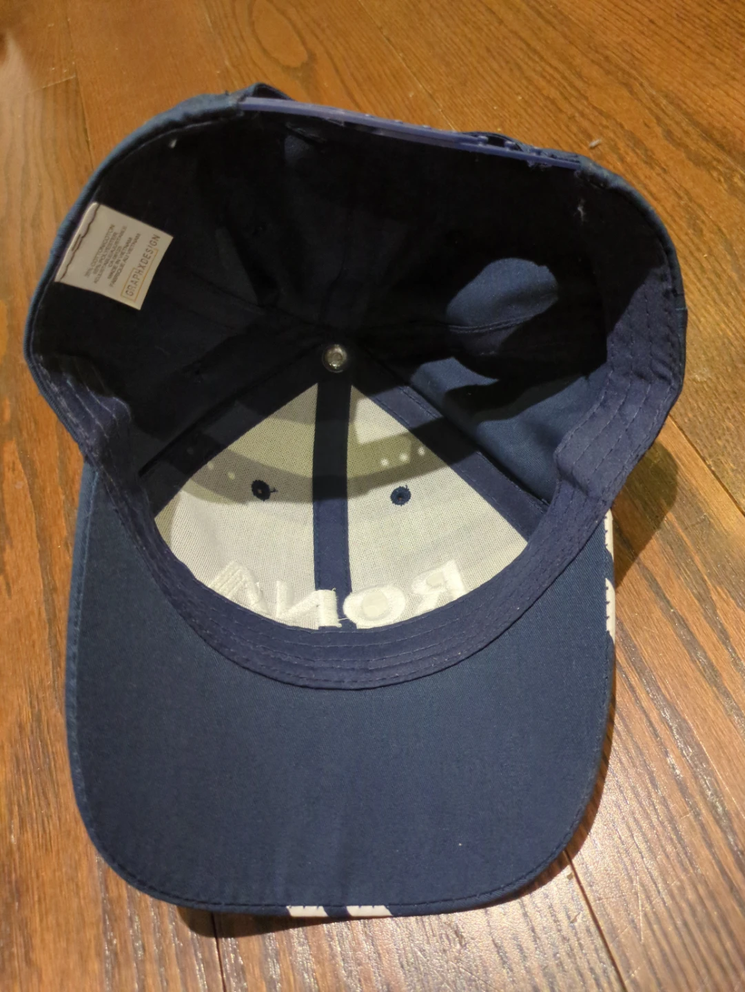 Free Rona cap - photo 2
