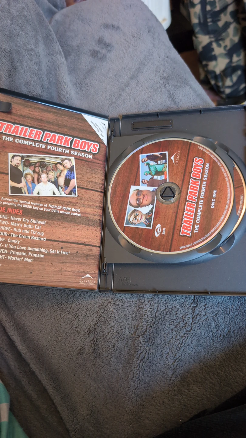 Trailer Park Boys: The Complete Fourth Season DVD Set - photo 3
