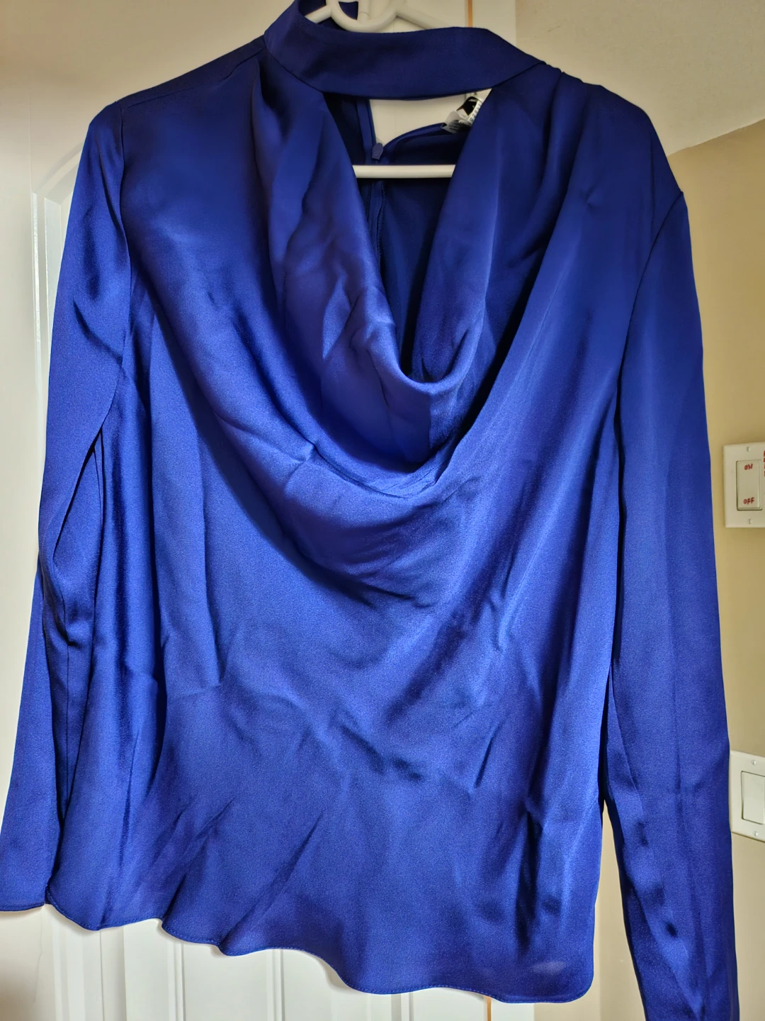 Bellissima Blue Long Sleeve Top - Size Medium - photo 2