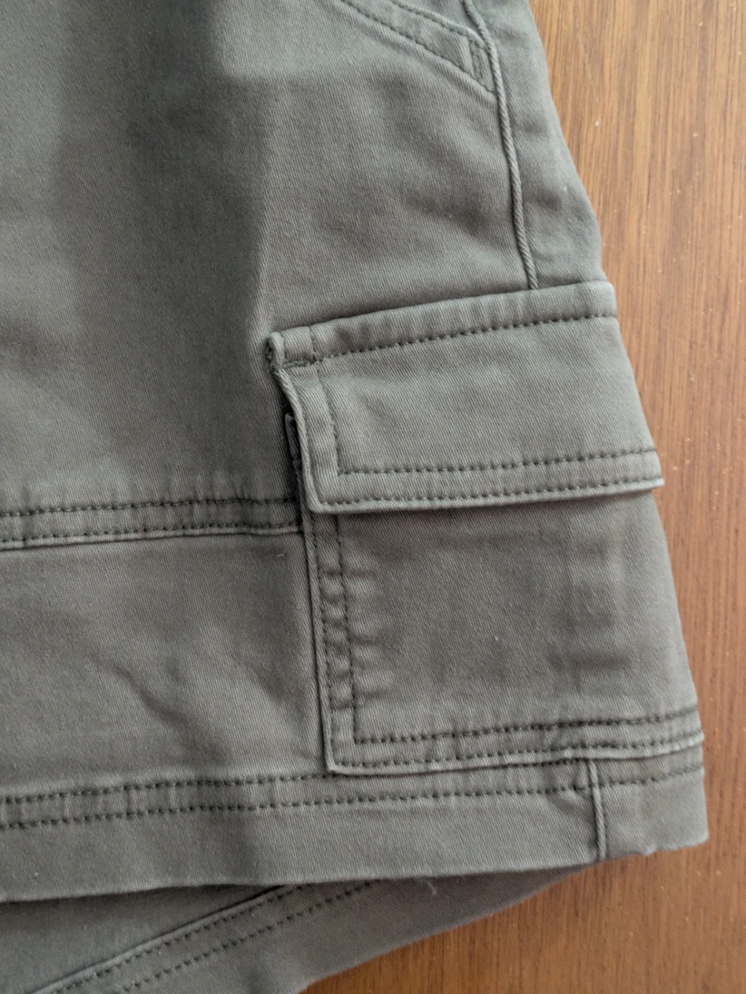 Hollister Ultra High-Rise Mom Shorts - 9/8, W29 - photo 2