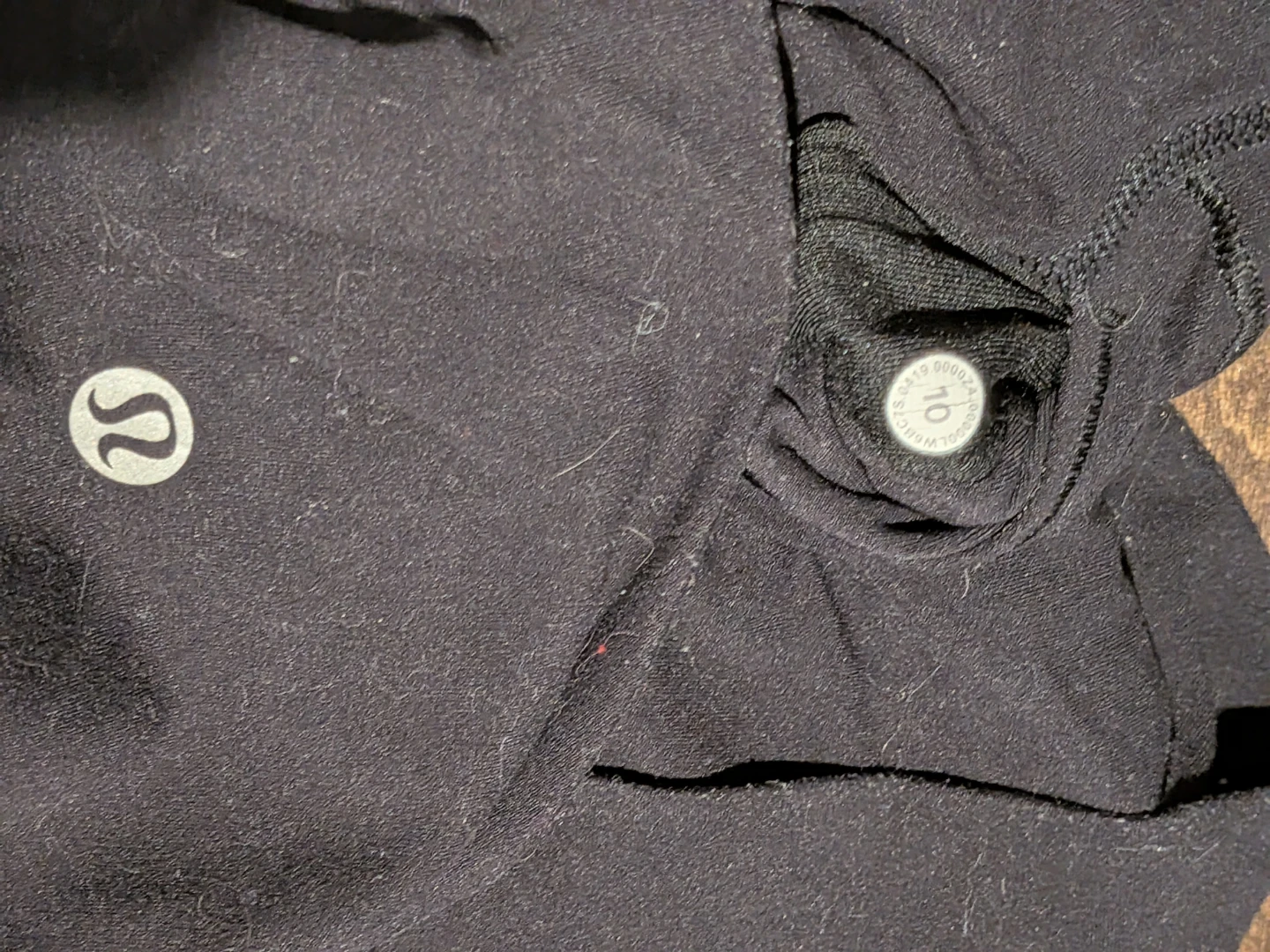 Lululemon Black Cropped Leggings Size 10 - photo 3