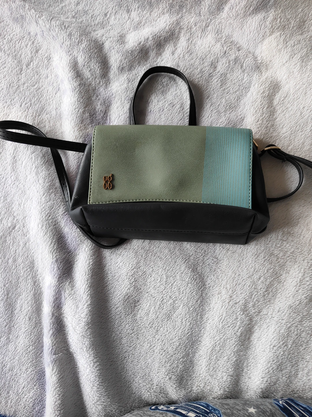 Baggallini Crossbody Purse( only $5)