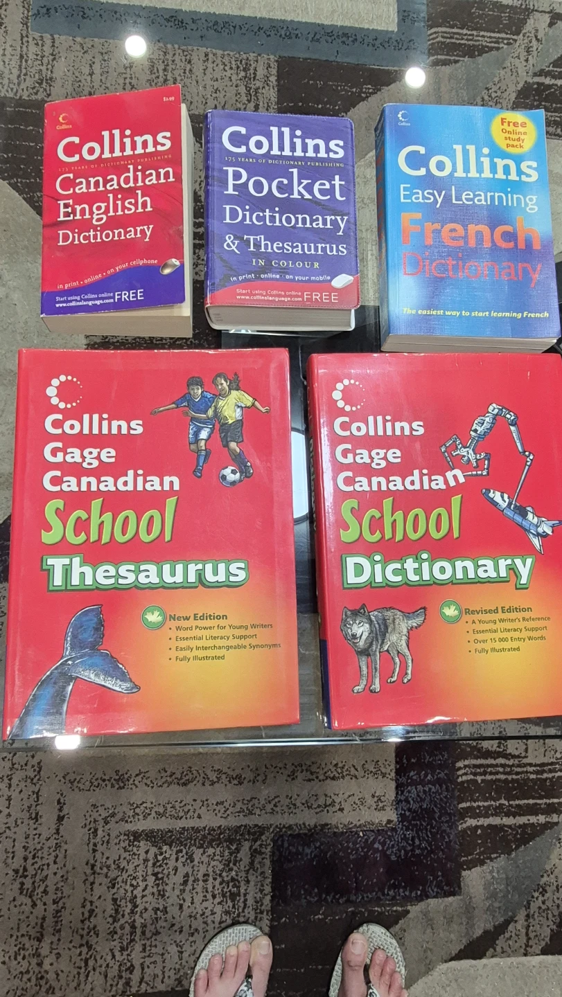 Collins Canadian School Dictionary