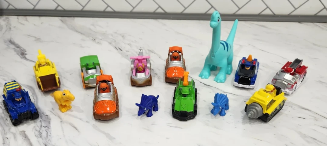Paw Patrol Dino Rescue Toy Vehicles & Dinos