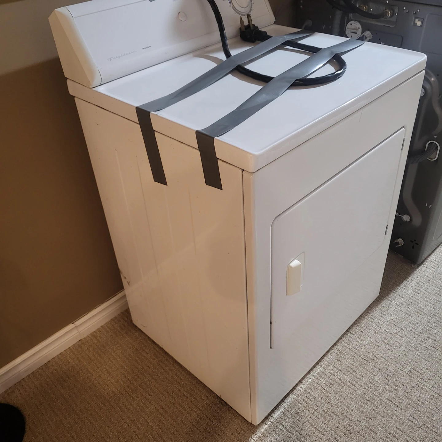 Frigidaire Electric Dryer - photo 2