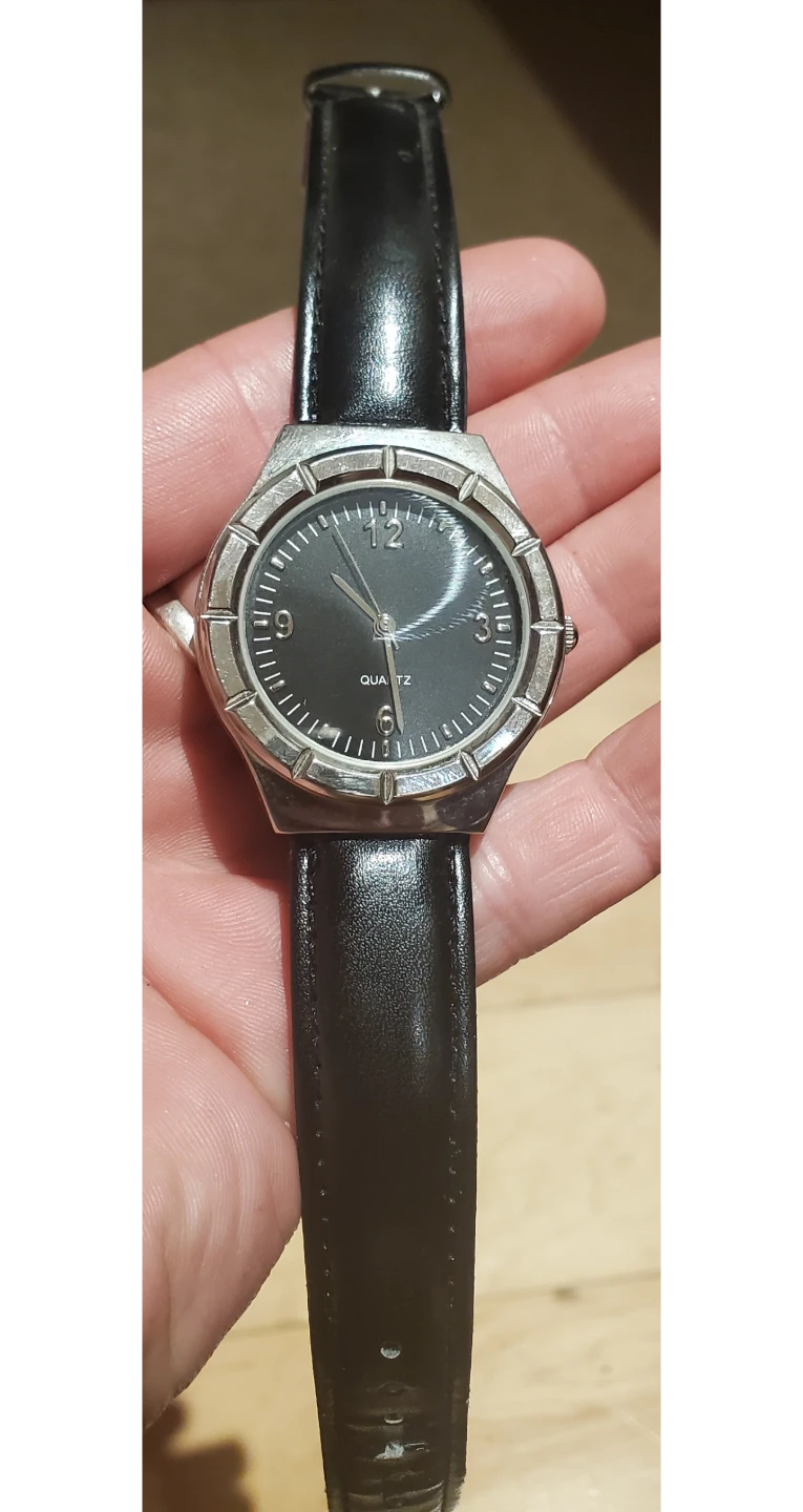 Timex Quartz Watch - Black Leather Band