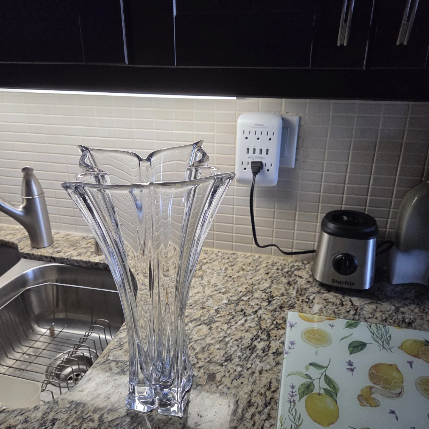 Clear Glass Flower Vase
