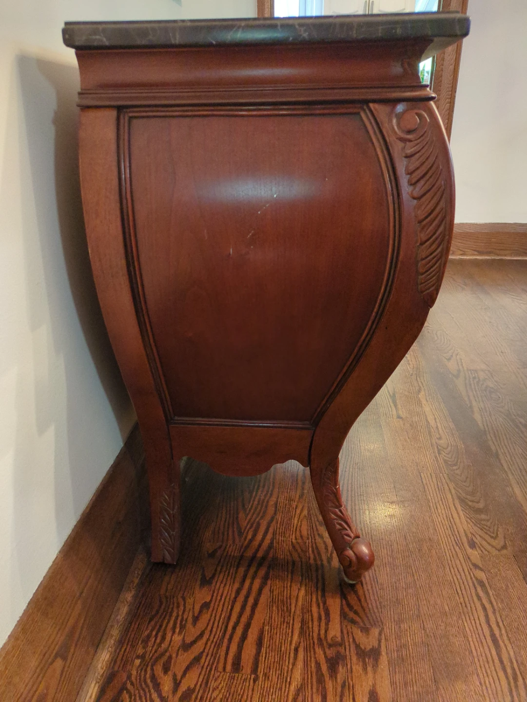 Ornate Wooden Side Table with Marble Top - photo 4