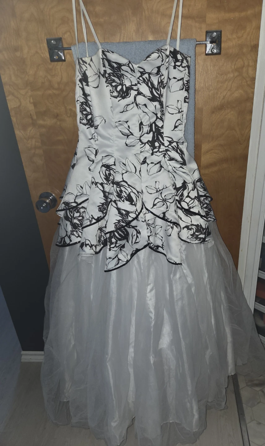Deb Strapless Floral Dress - Size 5/6 - photo 3
