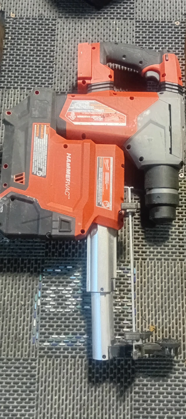 Milwaukee  HAMMERVAC Rotary Hammer  Integrated Dust Extractor - photo 3
