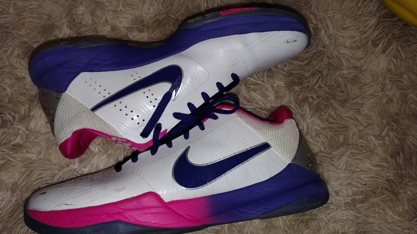 Kobe Nike zoom 5 proto kay-yow cancer awareness month - photo 5