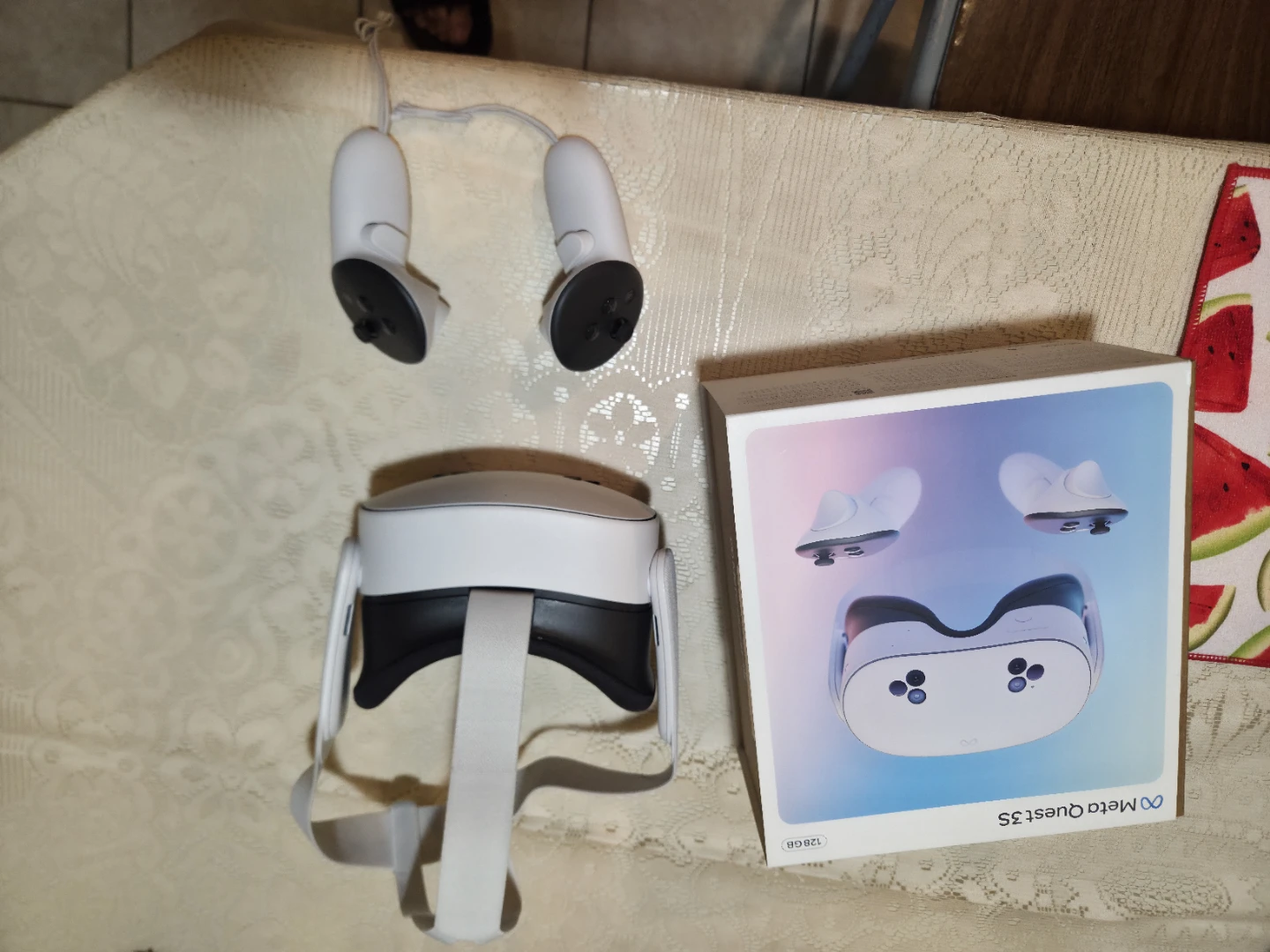 Meta Quest 3S VR Headset with Controllers - 128GB - photo 5