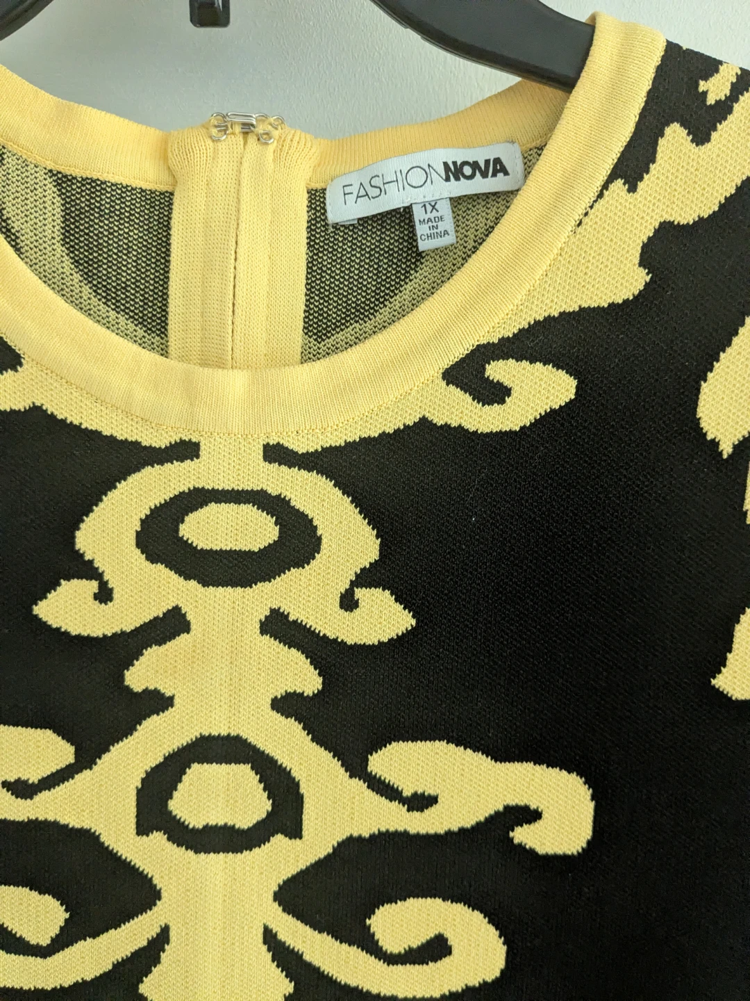 Fashion Nova Black & Gold Baroque Bodycon Midi Dress - photo 2
