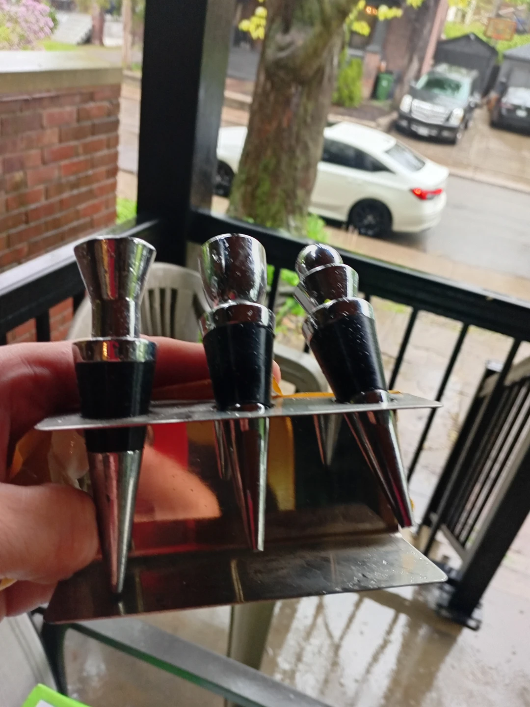 Set of 3 Wine Bottle Stoppers - photo 2