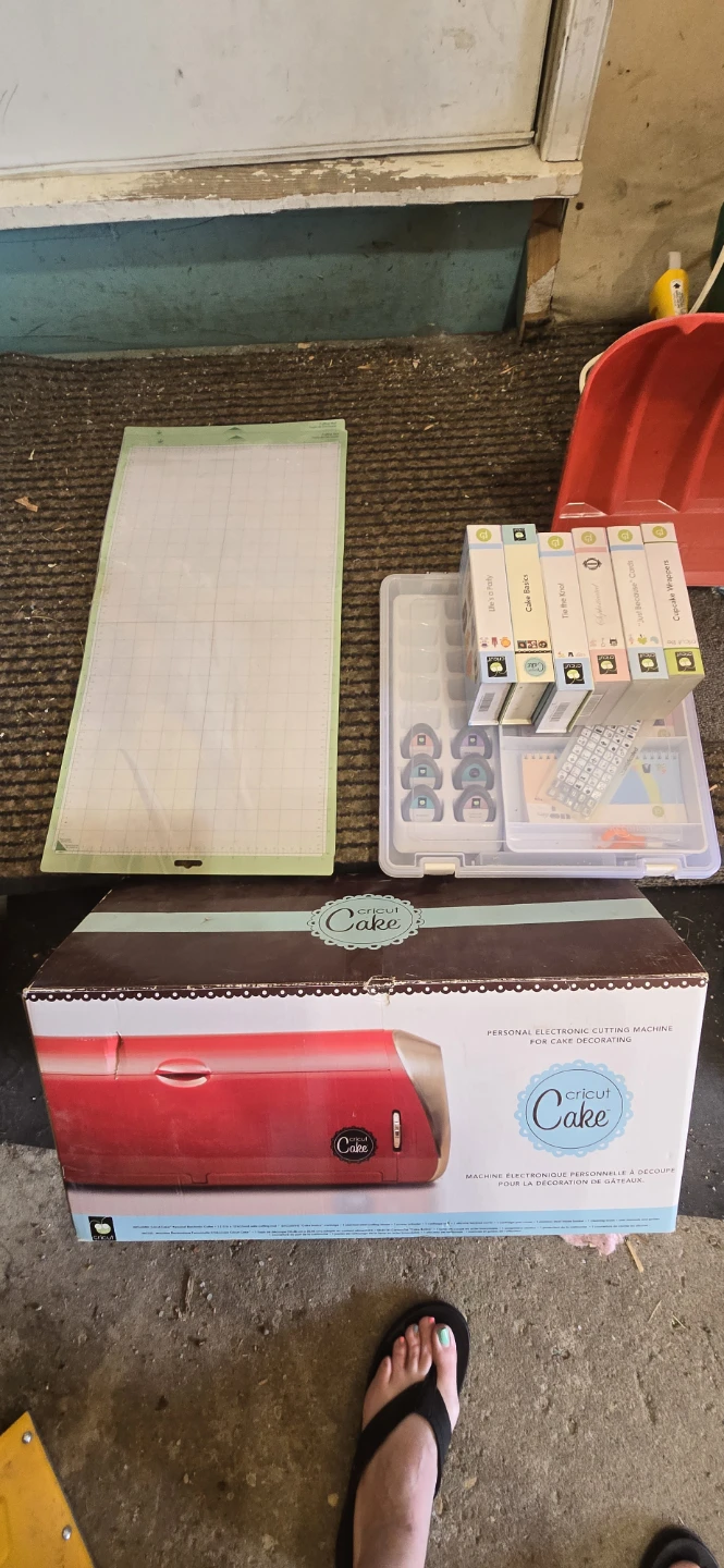 Cricut Cake Electronic Cutting Machine