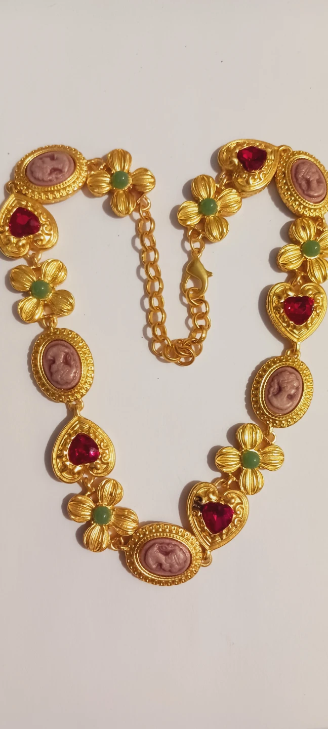 New !! Gold Tone Cameo Necklace with Red & Green Accents