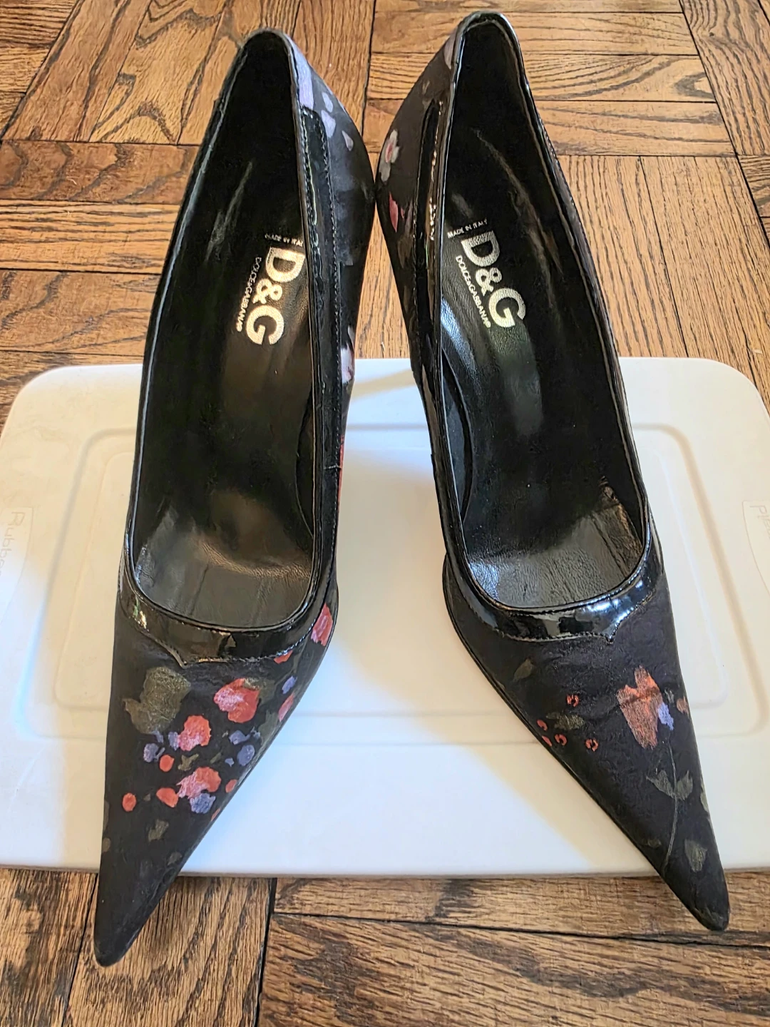 D&G Dolce & Gabbana Black Floral Stiletto Heels - photo 3