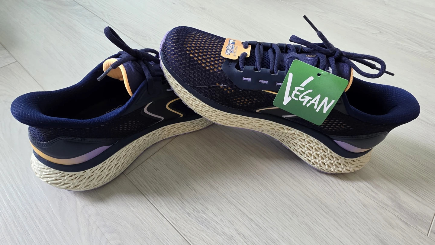 Skechers Slip-Ins "Hands Free" Vegan Running Shoes - photo 2