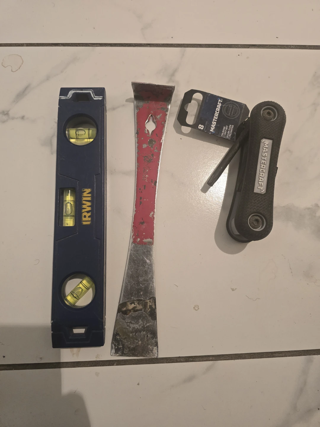Irwin Level and Mastercraft Tools Set